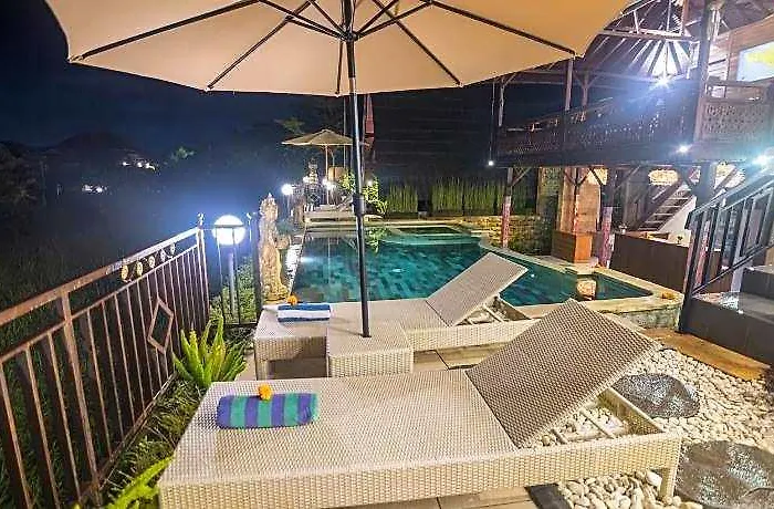 The Pyramid Ubud River ホテル 4*